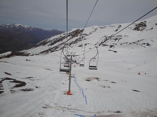 Teleférico do Valle Nevado - Ski Resort Chile