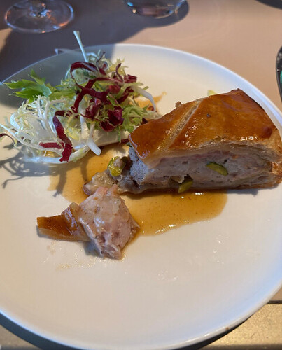 Como fazer para jantar na Torre Eiffel?