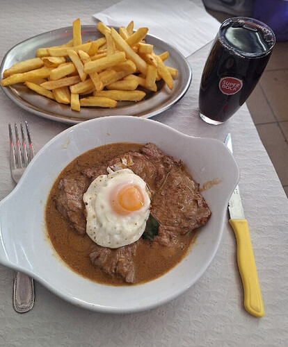 Quais são os restaurantes baratos em Santo Antônio de Lisboa?