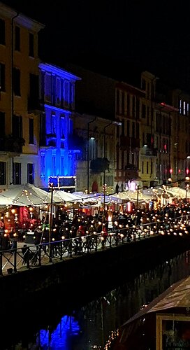 Navigli à noite