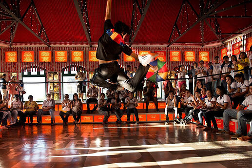 Onde posso assistir a uma autêntica apresentação de frevo em Pernambuco