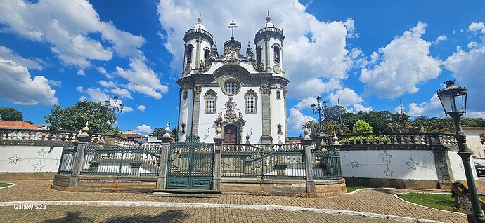 Passeio histórico pelas cidades da Estrada Real