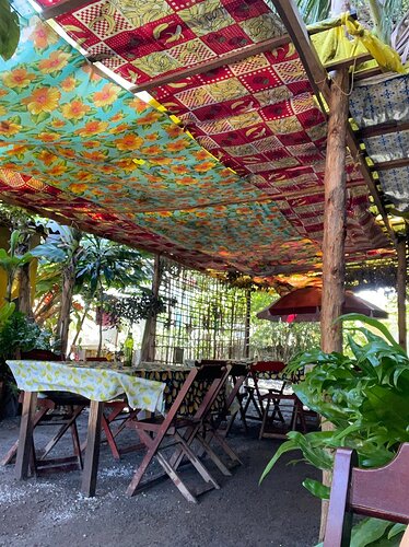 restaurante quintal buzios