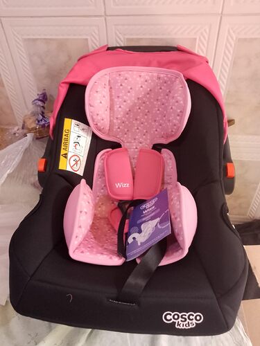 pode viajar com bebê de 2 meses de carro