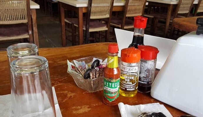 Quais são os restaurantes baratos em Toledo?