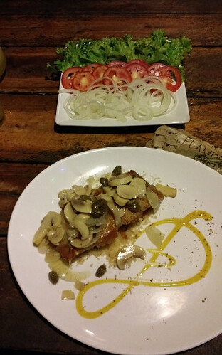 Onde comer em Noronha à noite?