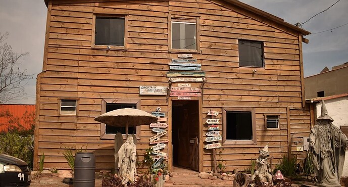 MISTICA HOSTEL & POUSADA