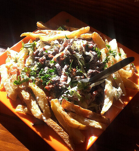 Quais são os restaurantes baratos em Bariloche?