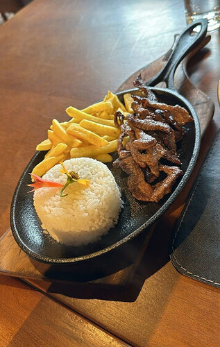 Onde comer em Gramado de madrugada?