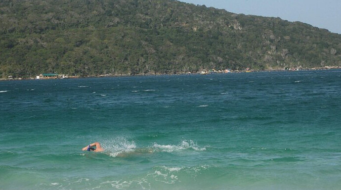 Qual a Praia mais badalada em Arraial do Cabo?