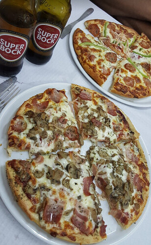 Quais são os restaurantes baratos em Angra do Heroísmo?