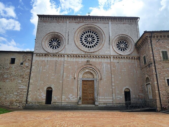 Chiesa di San Pietro - Assis
