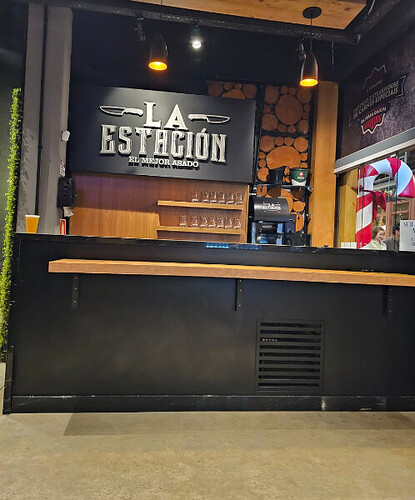 Quais são os melhores restaurantes em Canela para jantar?