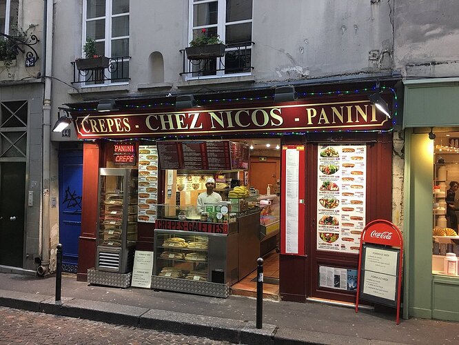 Chez Nicos, Paris
