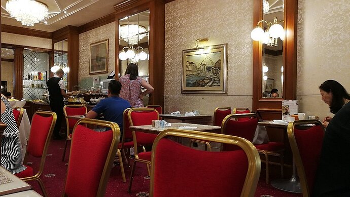 Hotel Berna, Itália, Milão