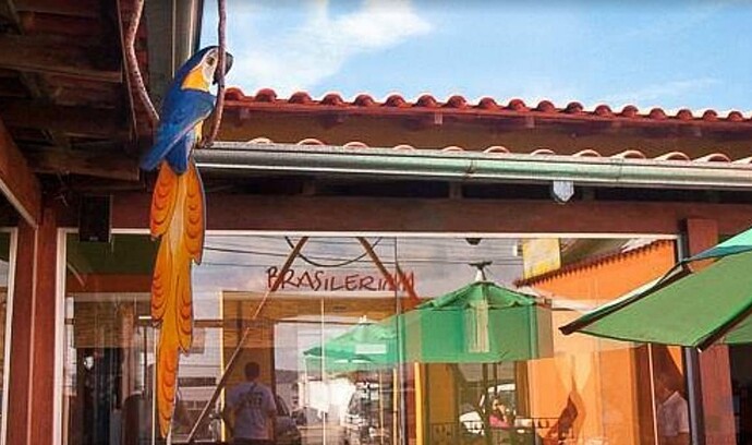 Quais são os restaurantes baratos em Lavras?