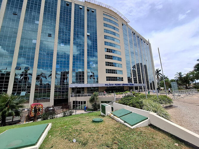 Que linha de turismo passa por Goiânia