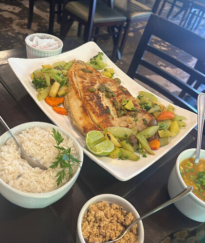 O que comer em Bonito à noite?