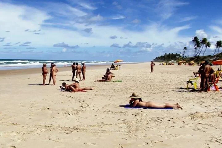 praia naturista de Massarandupió
