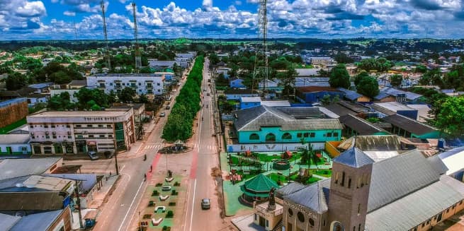 Como é o clima no Acre ao longo do ano? Faz muito calor ou é mais ameno?