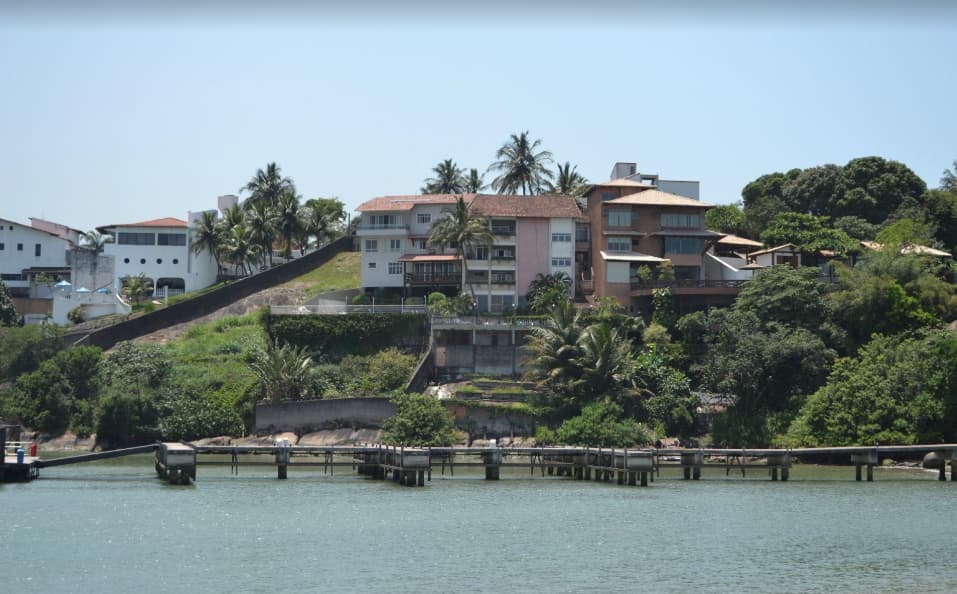 Tem alguma ilha no Espírito Santo que vale a visita?