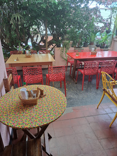 Interior bar O Muringueiro