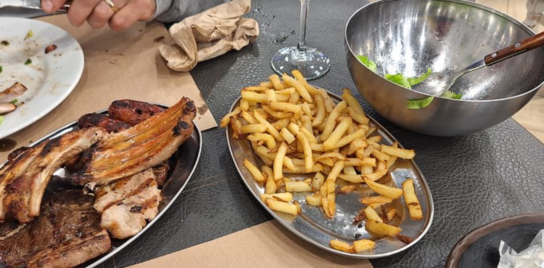 Onde encontrar restaurantes baratos em Ourense?