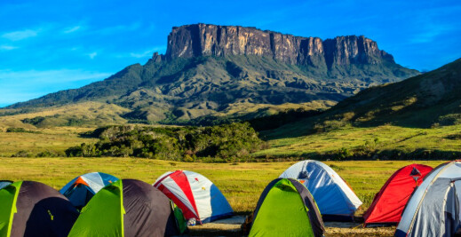 É possível acampar em áreas naturais de Roraima?