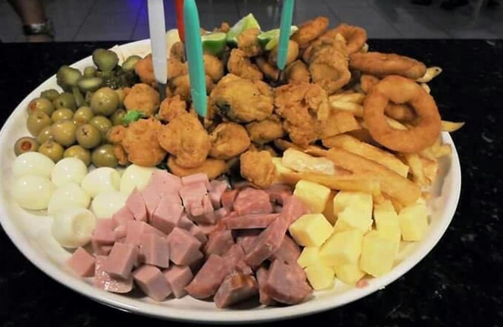 Quais são os melhores restaurantes em Torres para frutos do mar?