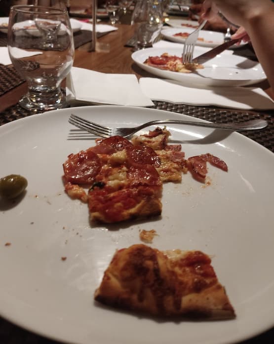 Quais são os restaurantes baratos em Cabo Branco?