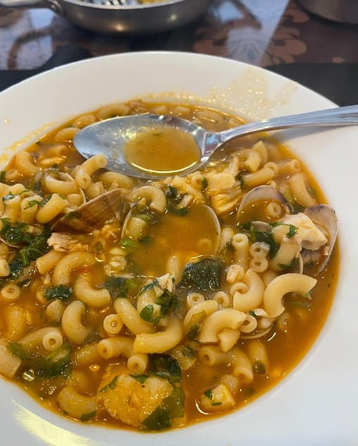 Quais são os restaurantes baratos em Reguengos de Monsaraz?