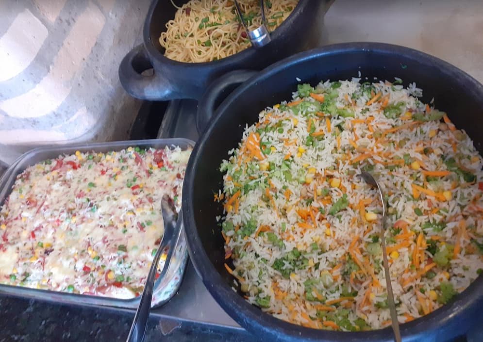 Onde encontrar restaurantes baratos em Olímpia?