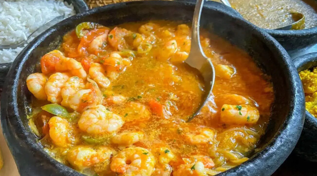 Quais são os pratos típicos do Espírito Santo que não posso deixar de experimentar?