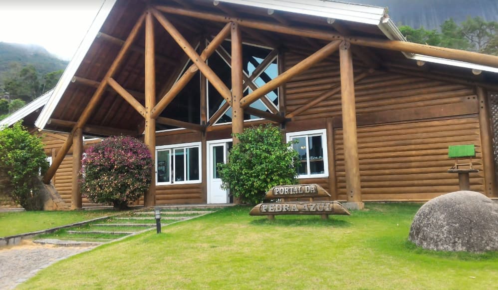 Alguém já fez a Rota do Lagarto, em Pedra Azul? Vale o passeio?