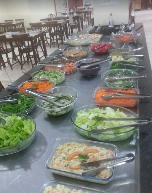 Onde posso encontrar restaurantes baratos em Tramandaí?