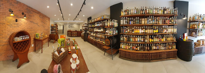 Rei da Cachaça | Tonel & Pinga