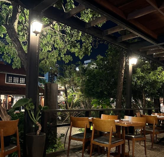Quais são os melhores restaurantes ao ar livre em Fortaleza?