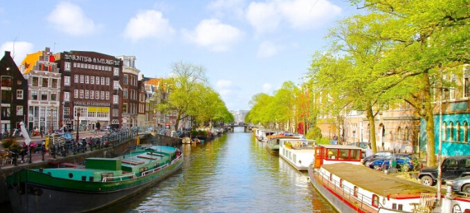 É fácil se virar na Holanda sem falar holandês?