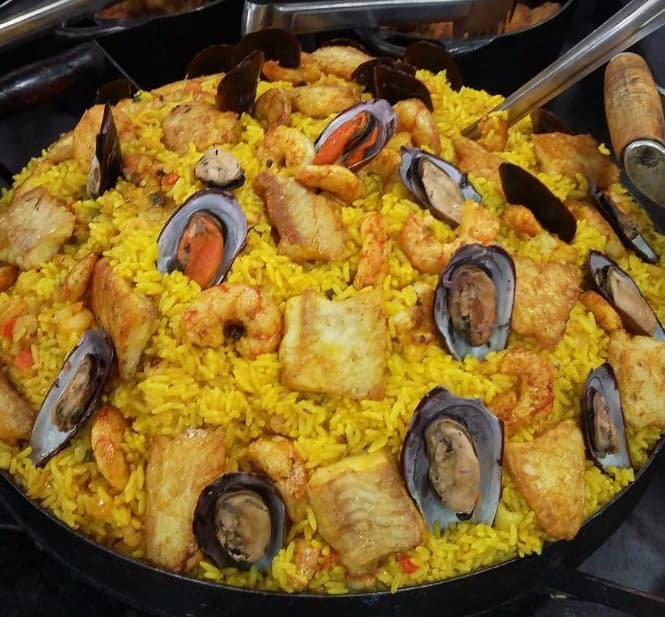 Onde posso encontrar restaurantes baratos em Tramandaí?