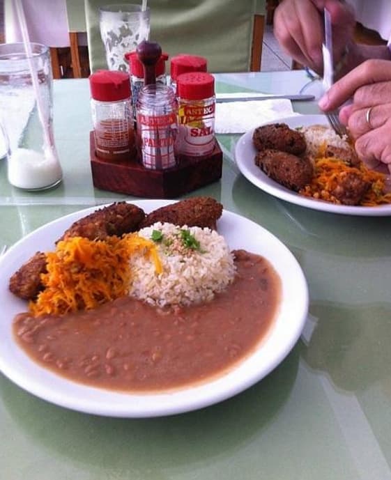 Onde comer em São Lourenço MG barato?