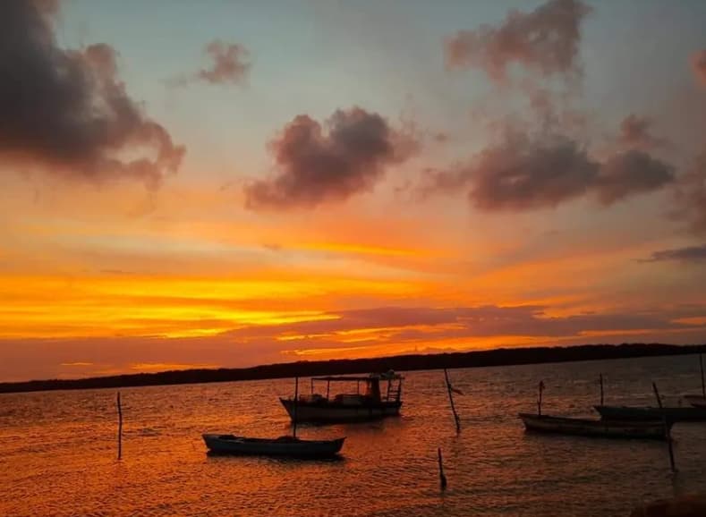 Quais são os melhores lugares para ver o pôr do sol em João Pessoa?